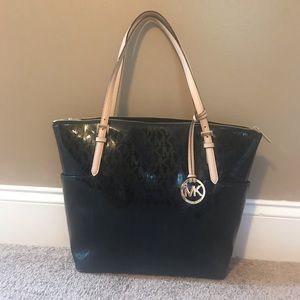 NWT Black Micheal Kors